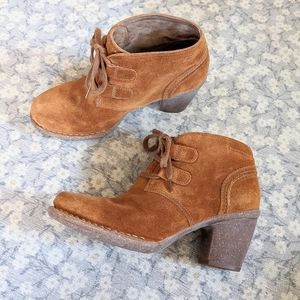 Clarks Carleta Lyon Suede Ankle Boots